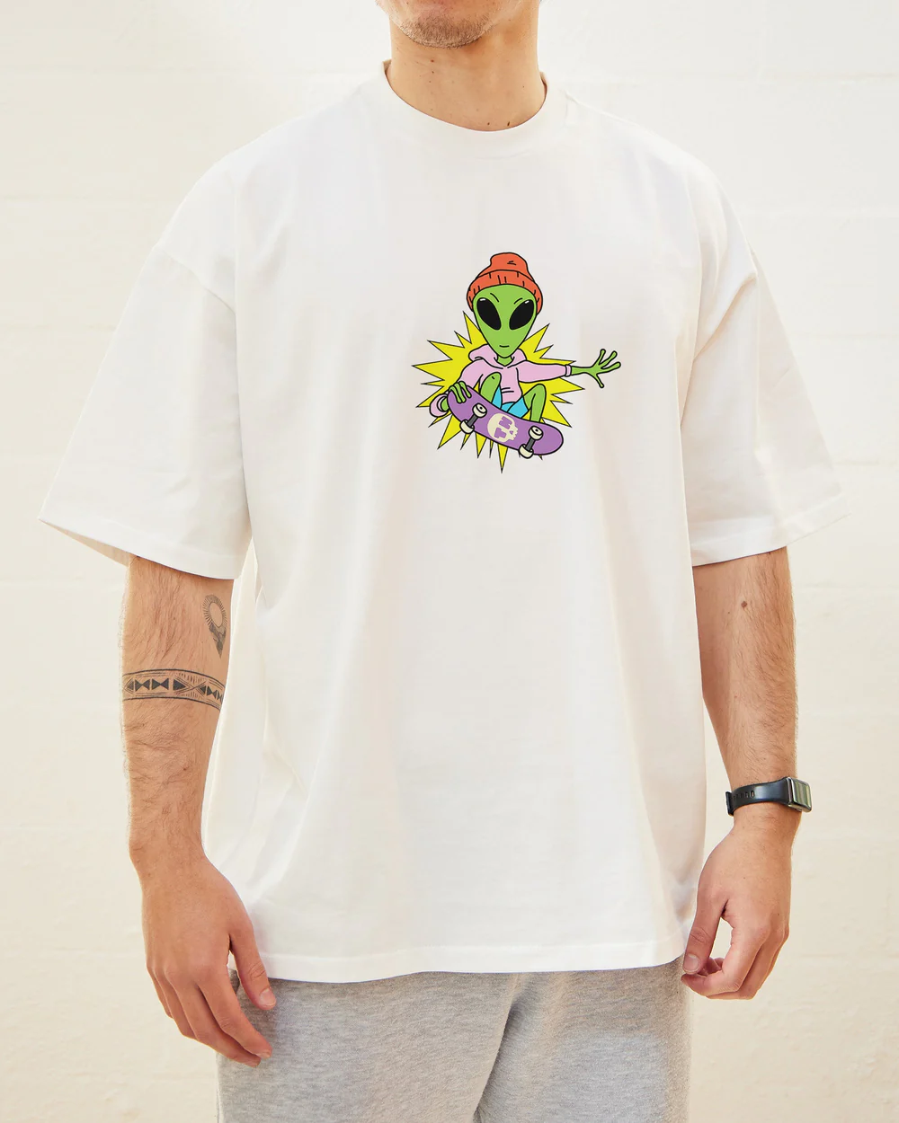 Alien Skate Oversized Fit